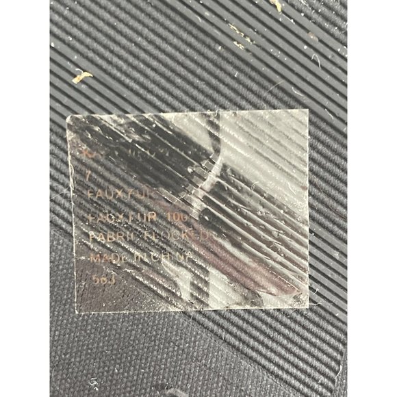 Steve Madden Criss Cross Faux Fur Leopard Print Slippers Size 7 Cozy‎ Comfy - Picture 8 of 9